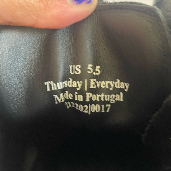 Thursday Boot Company Women’s Leather Combat Boots, size 5.5 - Picture 9 of 11